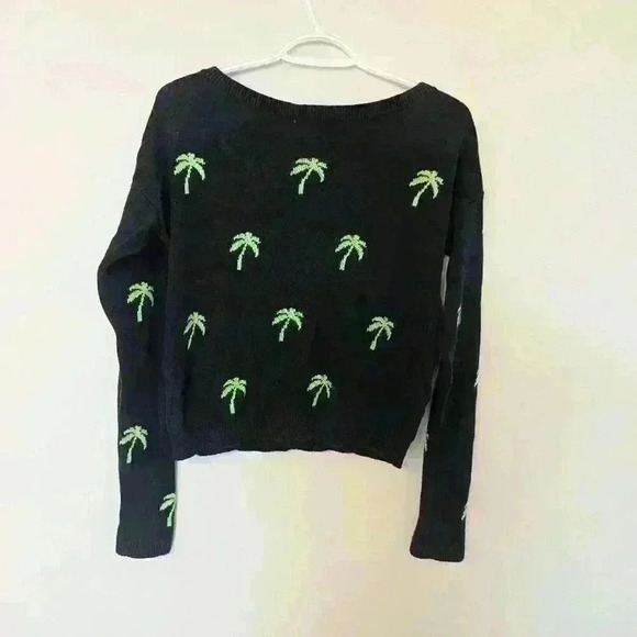 Hollister, Boat neck , Palm tree sweater, Navy and lime green, Size XS - Picture 11 of 12